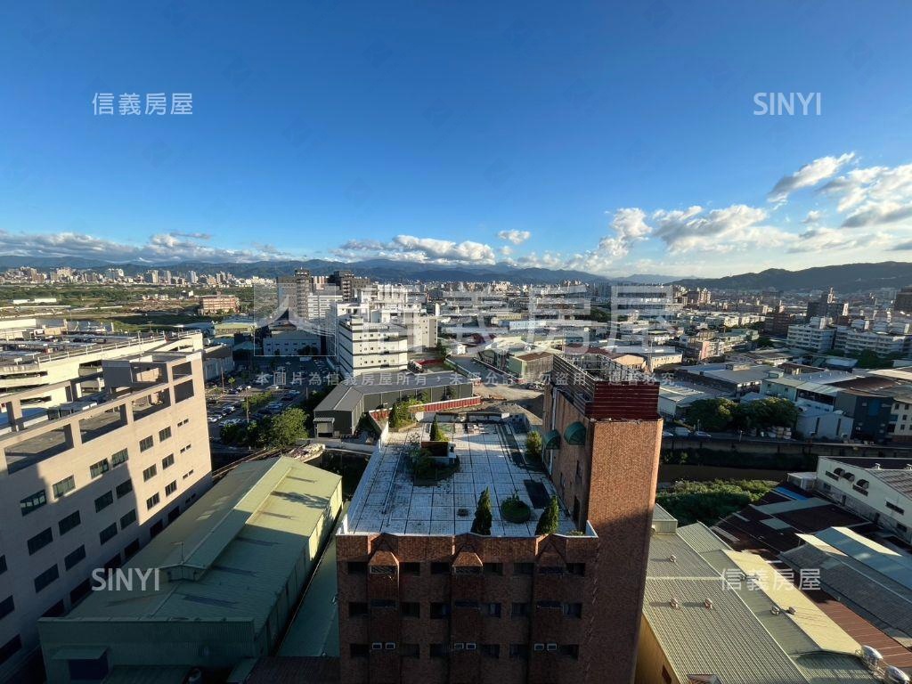 東村高樓附車位房屋室內格局與周邊環境
