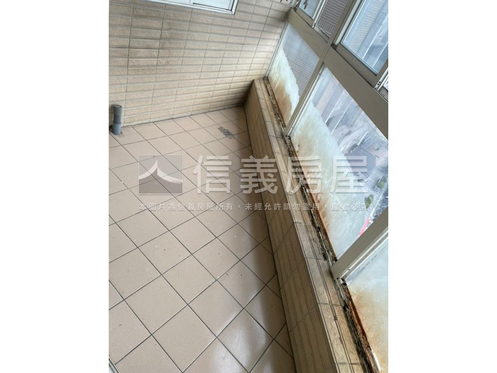 中正國中學區三房房屋室內格局與周邊環境