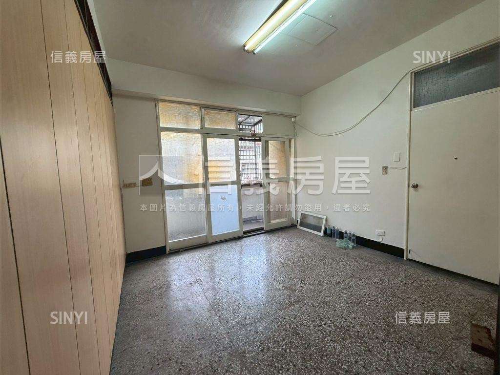 西園優質方正公寓房屋室內格局與周邊環境