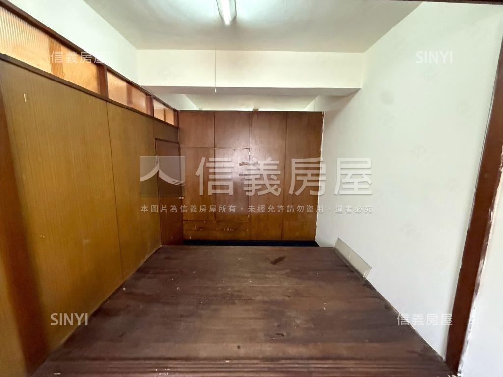 西園優質方正公寓房屋室內格局與周邊環境