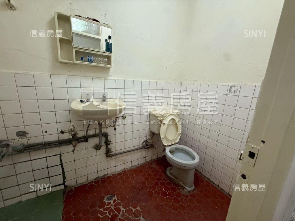 西園優質方正公寓房屋室內格局與周邊環境