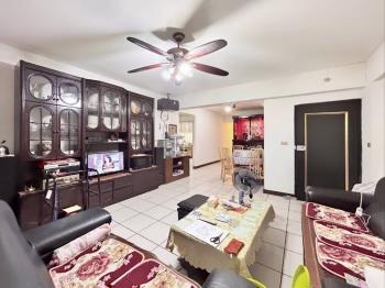 杭洲大廈大四房坡平車位