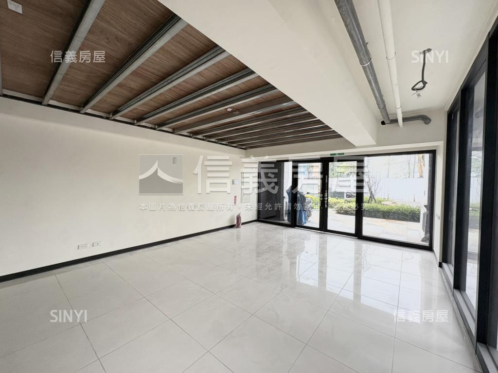 朗朗城心三角金店面房屋室內格局與周邊環境