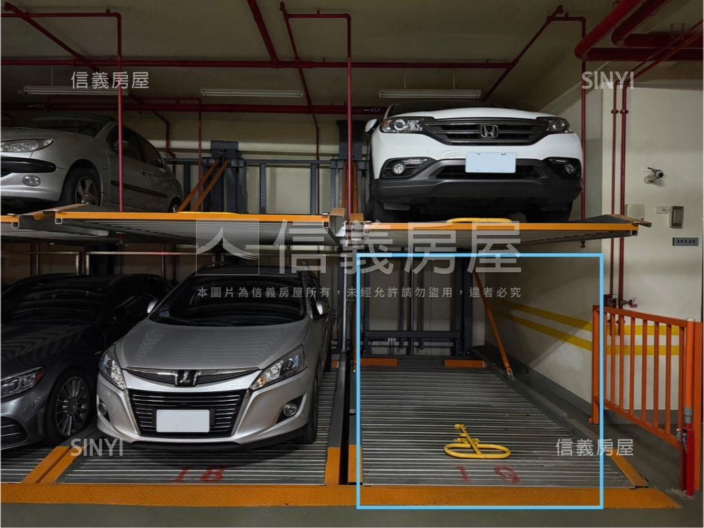 水岫雙出入口車位房屋室內格局與周邊環境