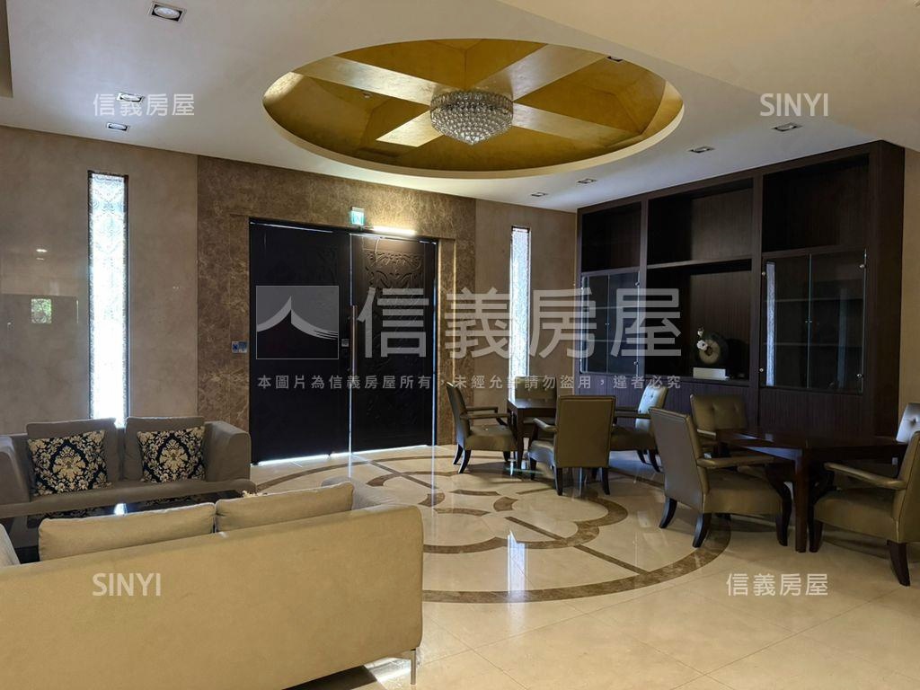 水岫雙出入口車位房屋室內格局與周邊環境