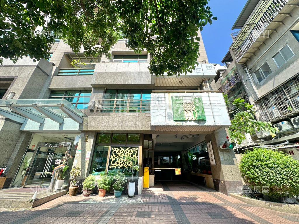 龍江首御車位房屋室內格局與周邊環境