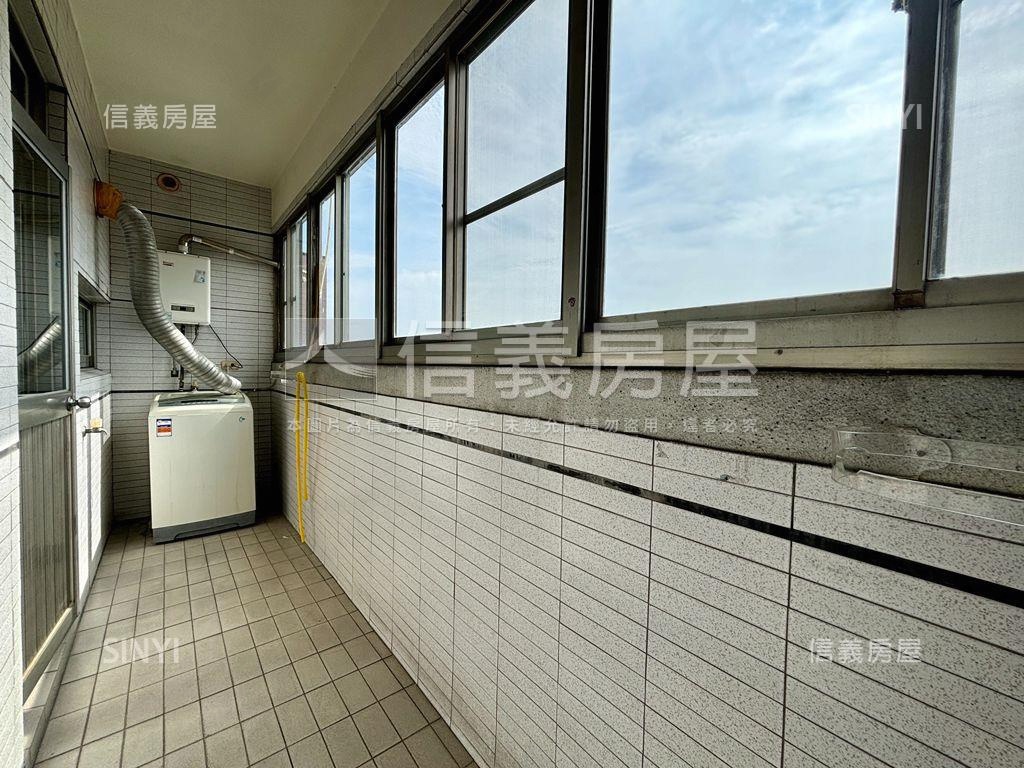 東區太子鎮樓中樓四房平車房屋室內格局與周邊環境