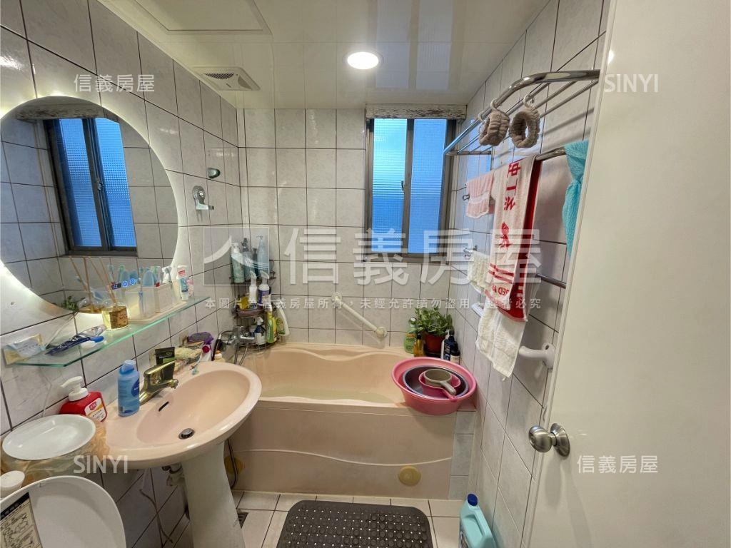 鶯歌景觀三房房屋室內格局與周邊環境