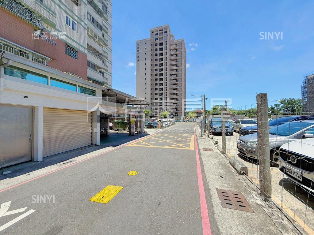 巨蛋大空間住宅辦公樓店房屋室內格局與周邊環境