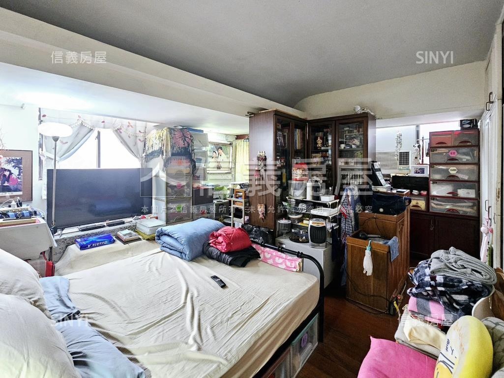 耀東國北教大實小景觀３房房屋室內格局與周邊環境