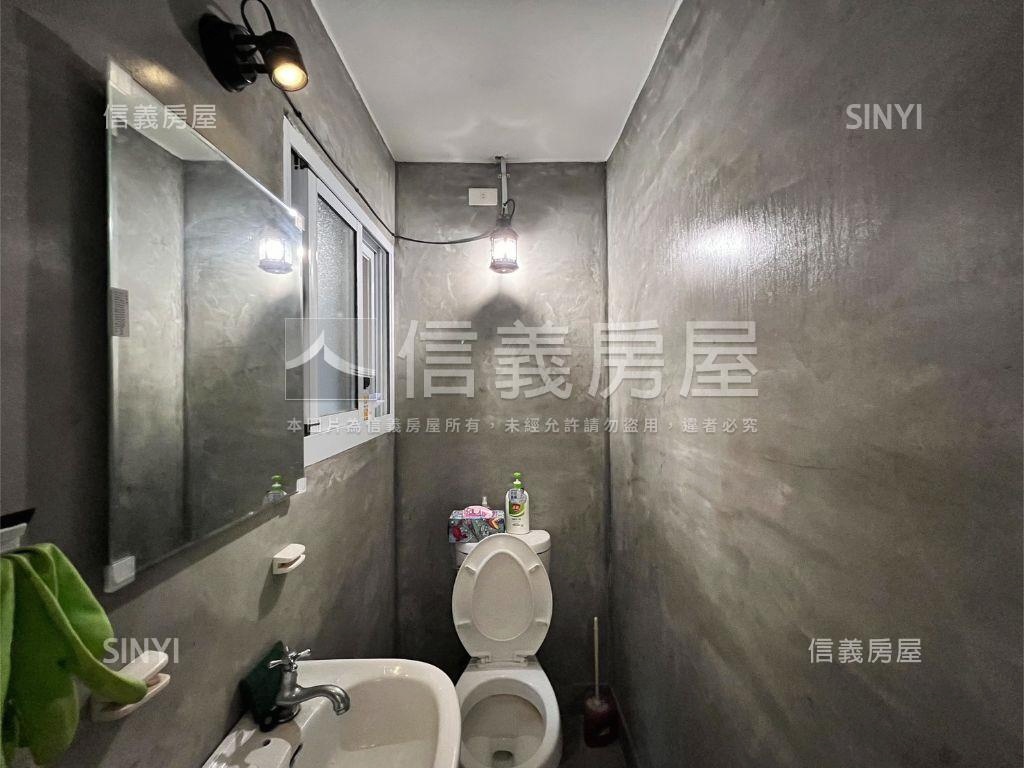 近火車站建國二路圓夢店面房屋室內格局與周邊環境