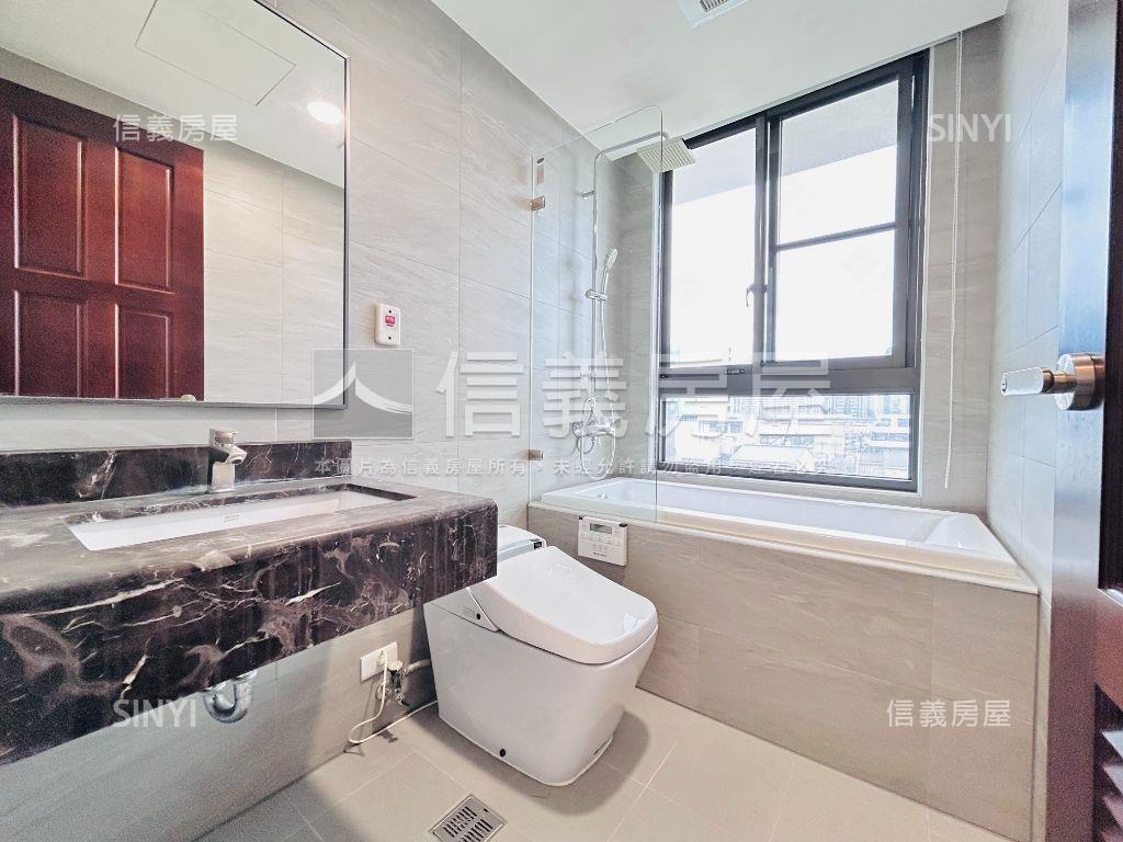 青埔近華泰曜見築三房車位房屋室內格局與周邊環境