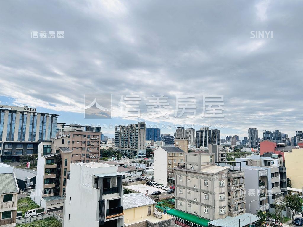 青埔近華泰曜見築三房車位房屋室內格局與周邊環境