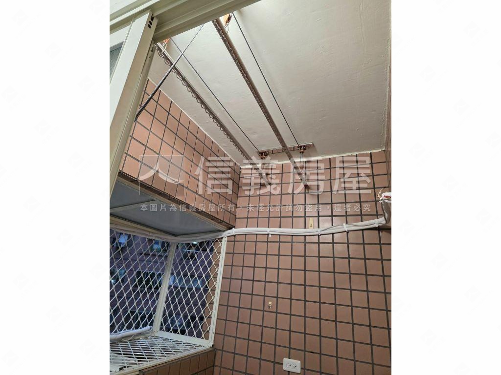 西區質感新裝小宅房屋室內格局與周邊環境