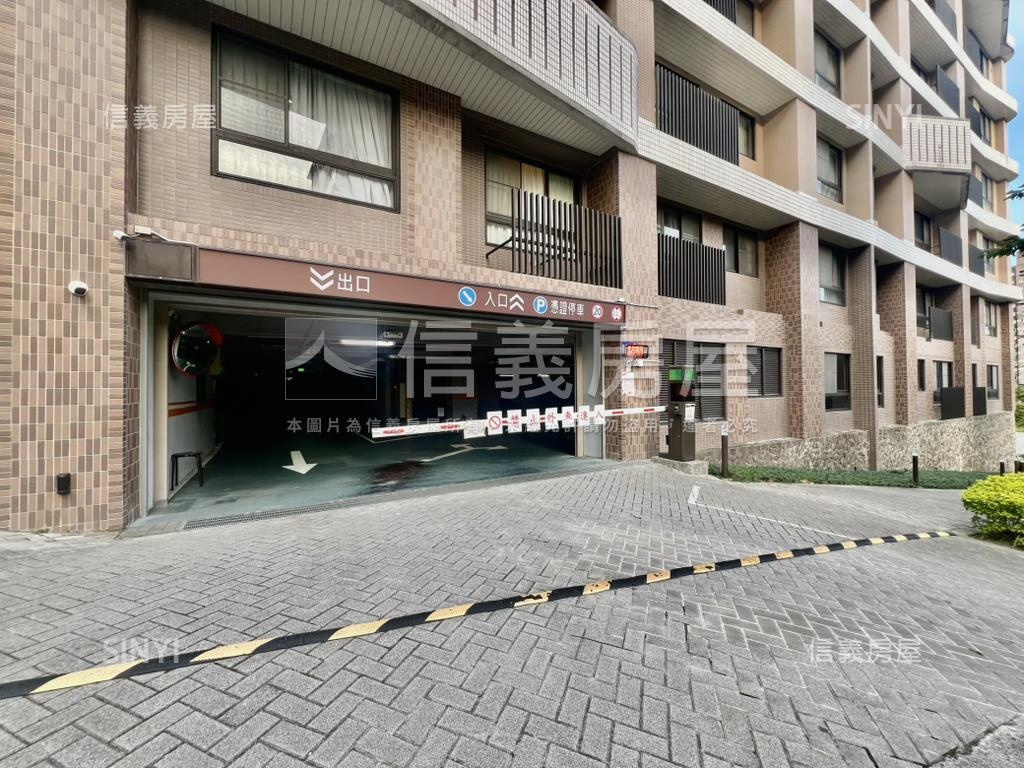 基隆早安國揚質感兩房車位房屋室內格局與周邊環境