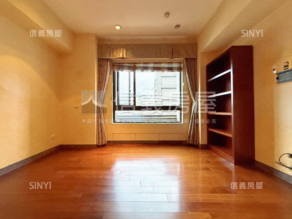 中正國中稀有邊間高樓名邸房屋室內格局與周邊環境