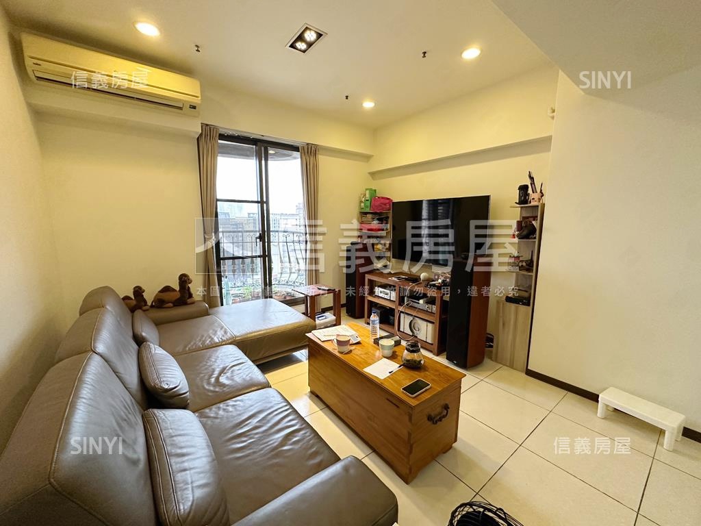 昇陽府中棧三房帶車位房屋室內格局與周邊環境