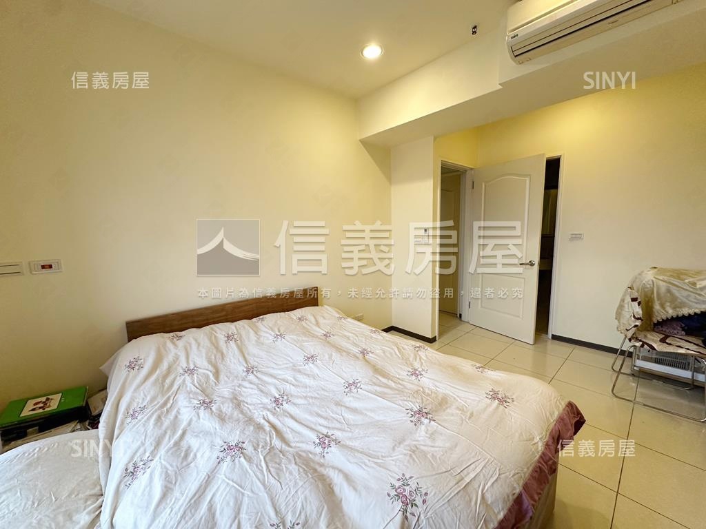 昇陽府中棧三房帶車位房屋室內格局與周邊環境