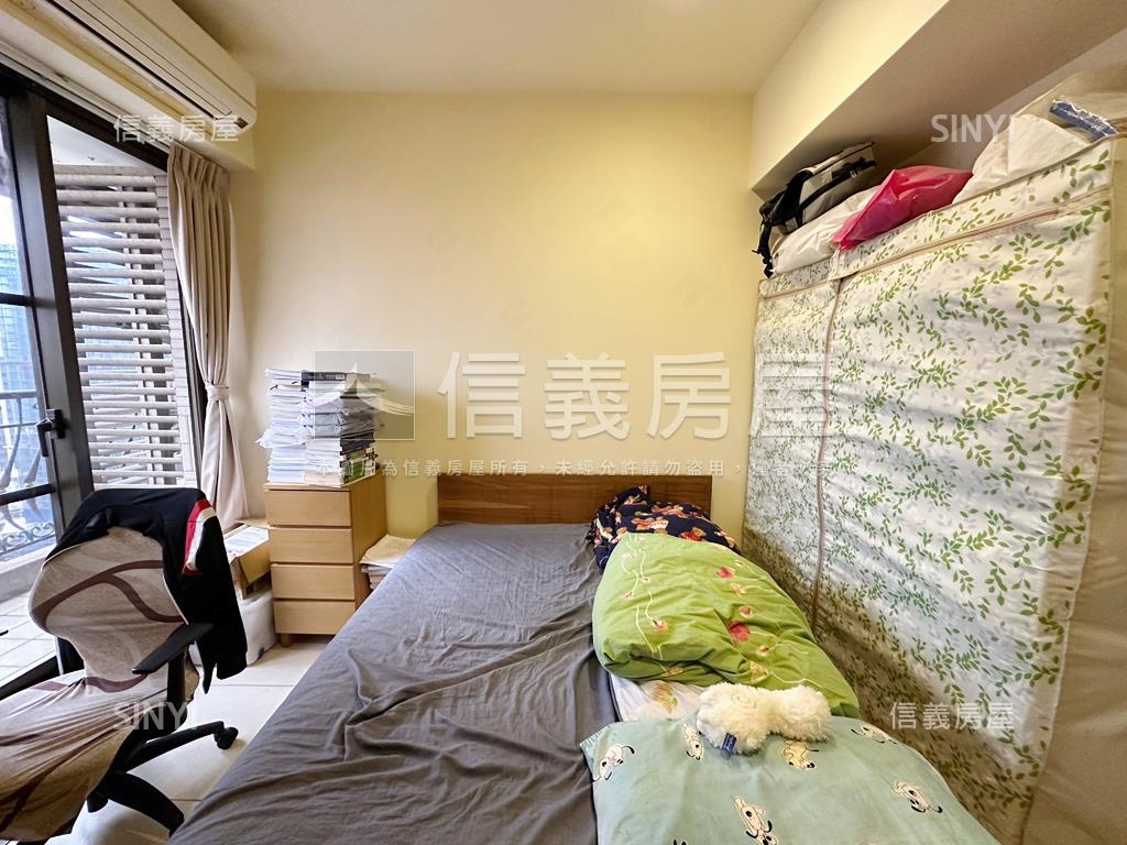 昇陽府中棧三房帶車位房屋室內格局與周邊環境