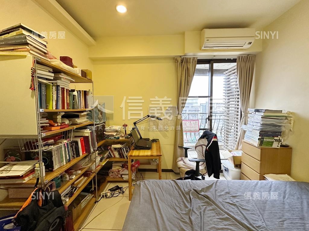 昇陽府中棧三房帶車位房屋室內格局與周邊環境