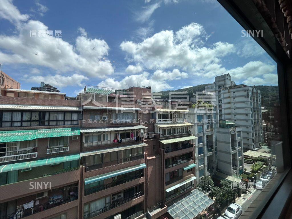 冠德天相附雙車位房屋室內格局與周邊環境