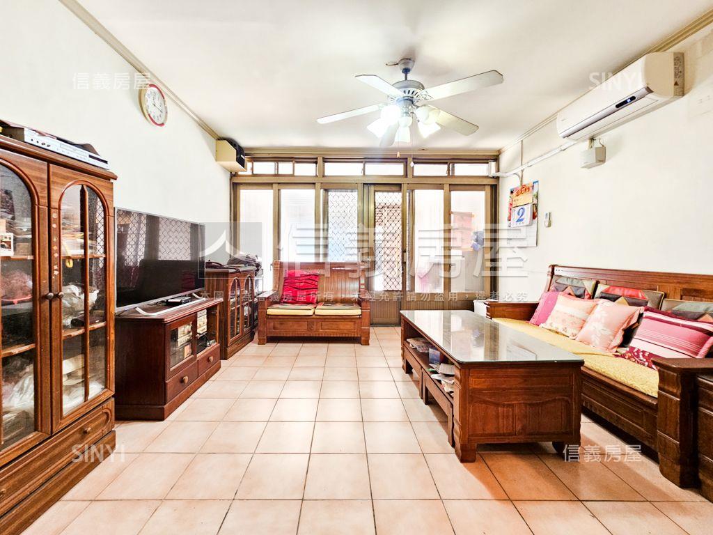 內壢後站大空間臨路透天房屋室內格局與周邊環境