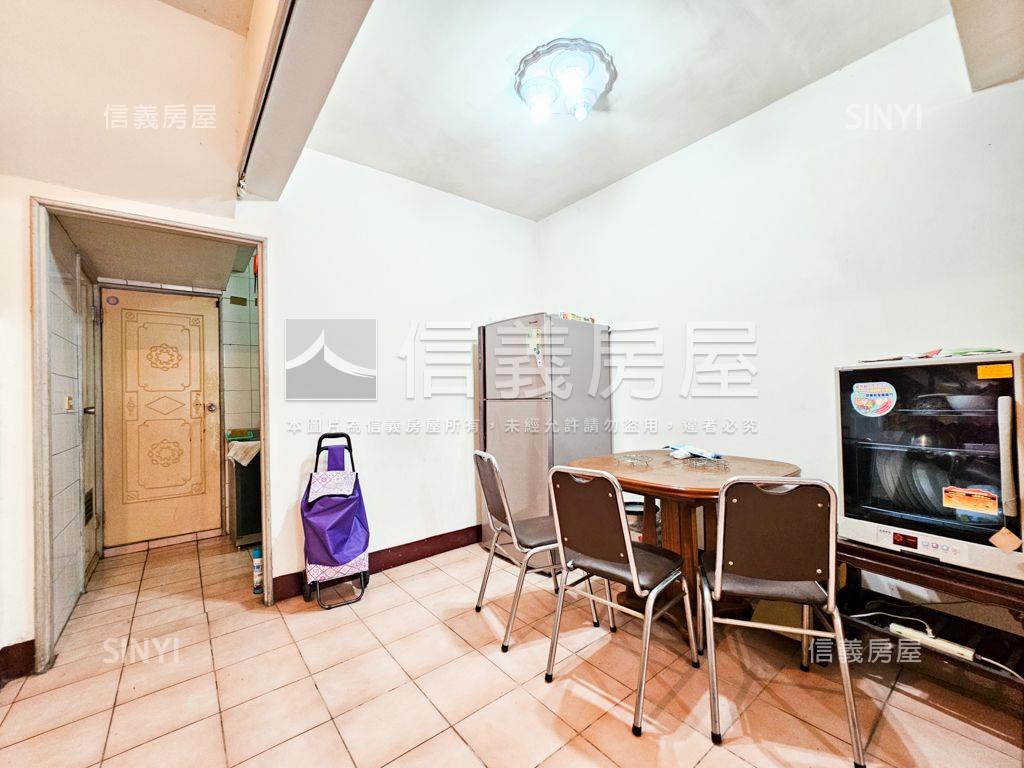 內壢後站大空間臨路透天房屋室內格局與周邊環境