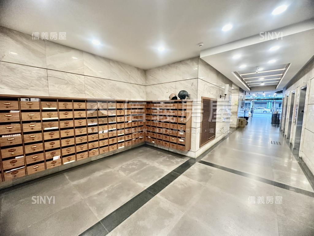 順天中來稀有商辦附平車房屋室內格局與周邊環境