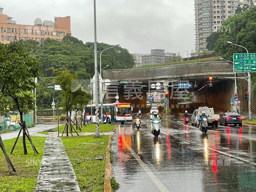 正沙崙路淡江大橋傳家店霸房屋室內格局與周邊環境