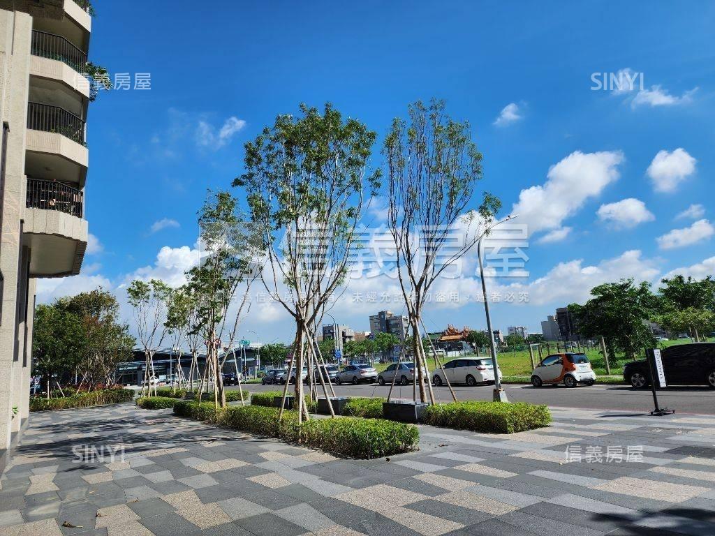 新世代高樓兩房兩衛平車房屋室內格局與周邊環境