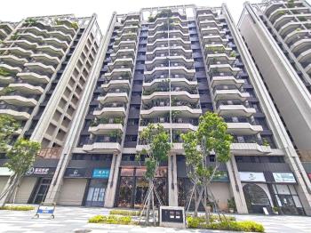 新世代高樓兩房兩衛平車