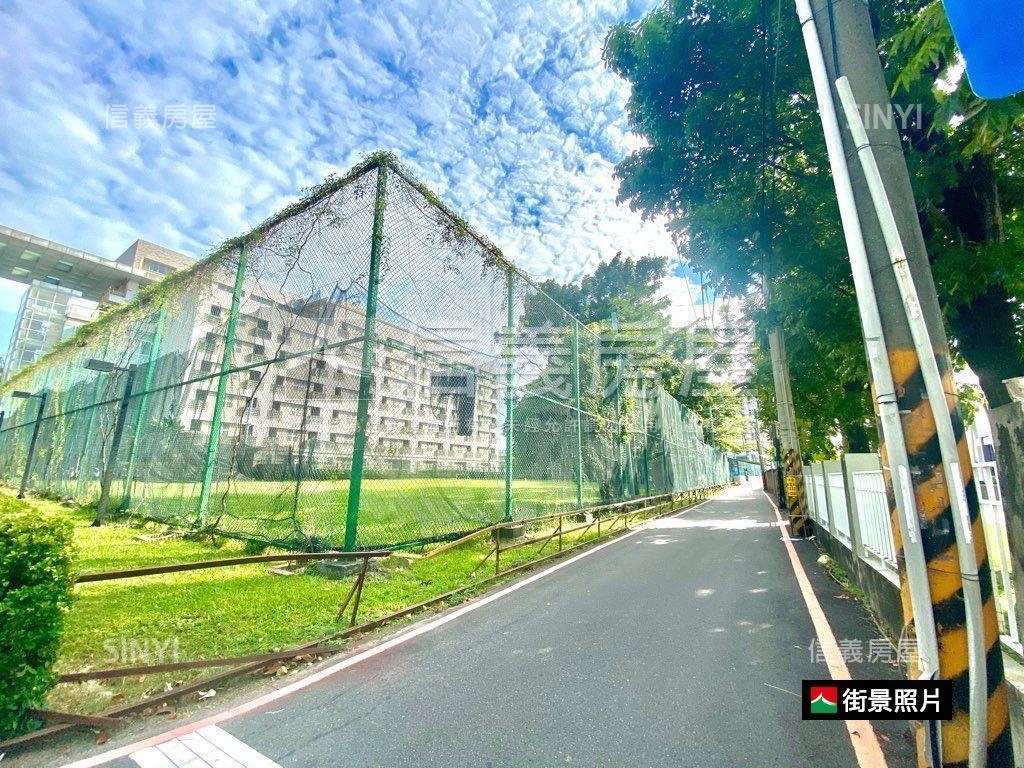南應大校門旁三房平車房屋室內格局與周邊環境