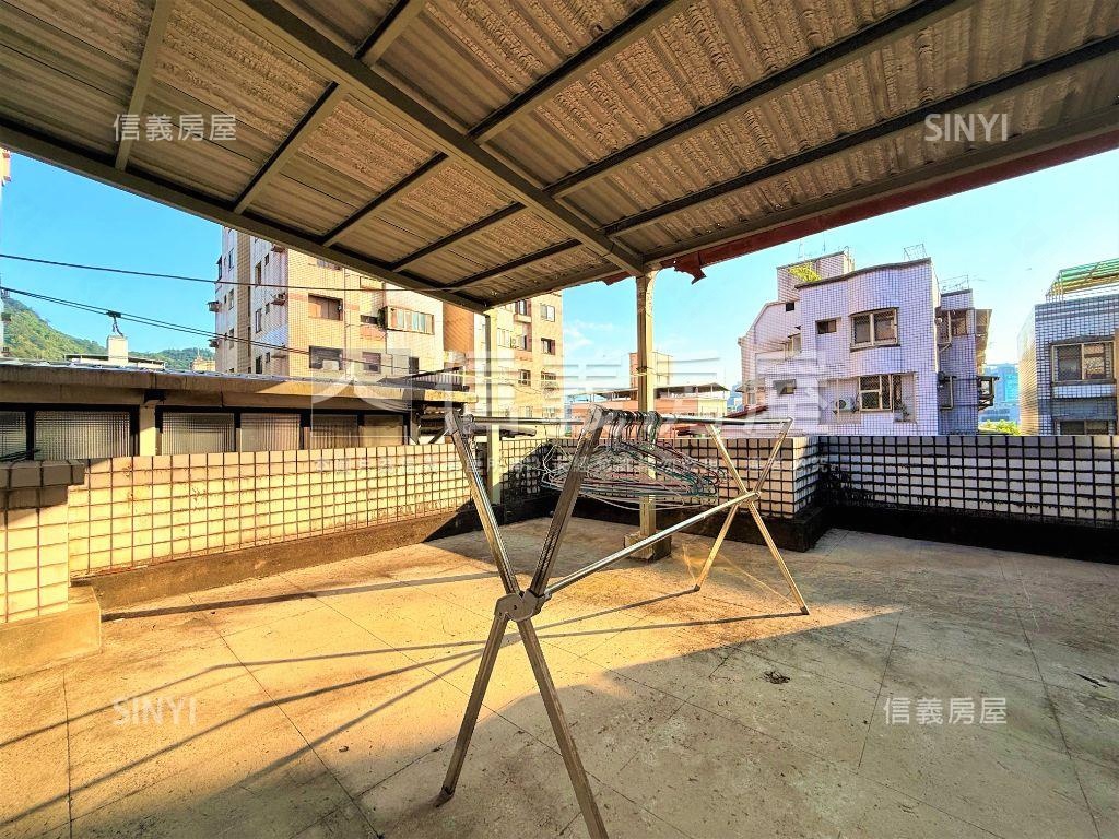 樟新河岸生活｜靜巷樓中樓房屋室內格局與周邊環境