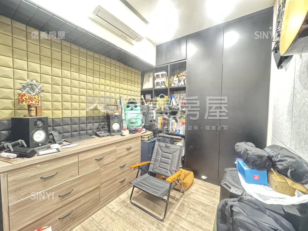 成家夢公園兩房車位房屋室內格局與周邊環境