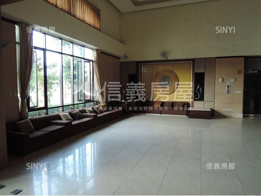 成家夢公園兩房車位房屋室內格局與周邊環境