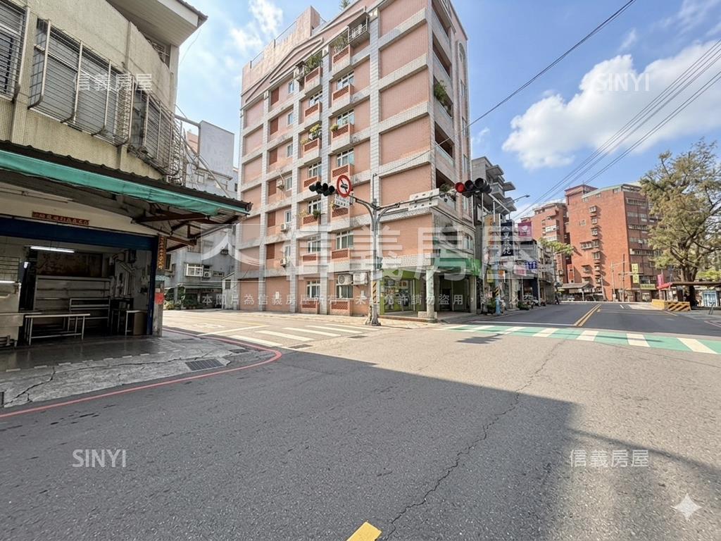 黃金海岸美三房房屋室內格局與周邊環境