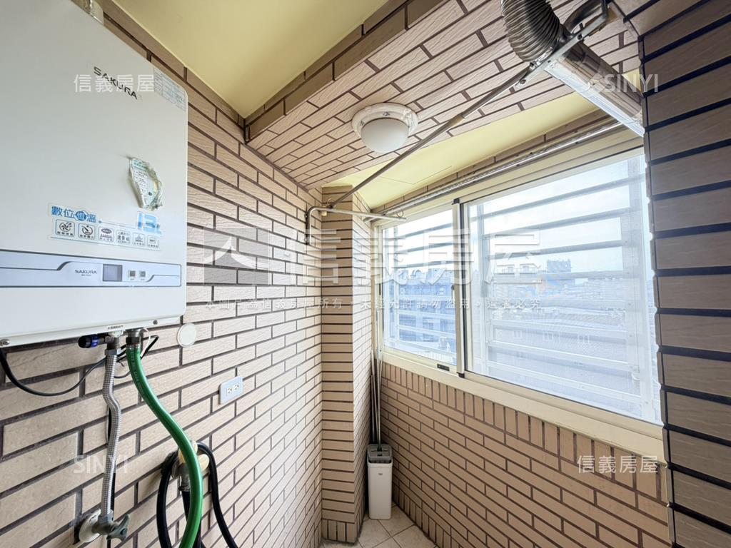 蘋果學苑兩房平車房屋室內格局與周邊環境