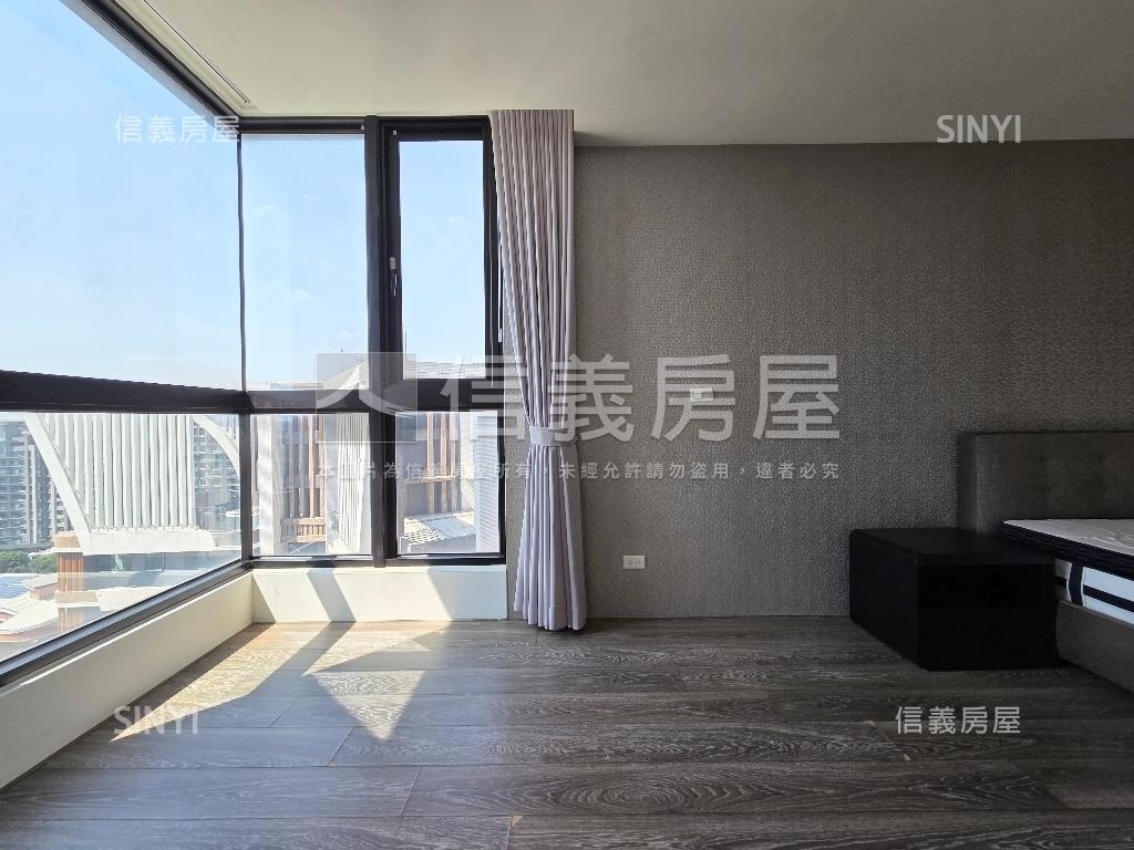 河岸第一排大宅天景高樓層房屋室內格局與周邊環境