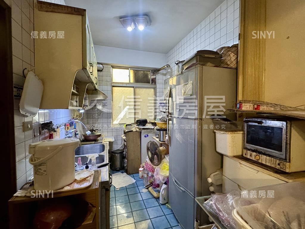 萬大錦和站邊間美寓房屋室內格局與周邊環境