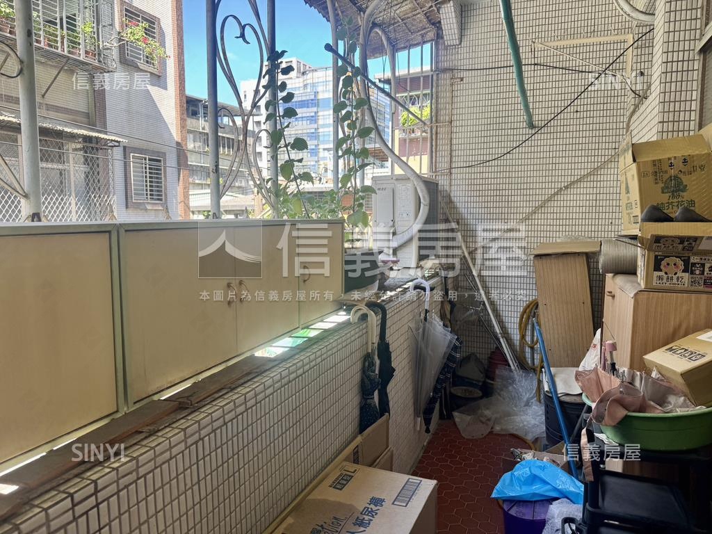 萬大錦和站邊間美寓房屋室內格局與周邊環境