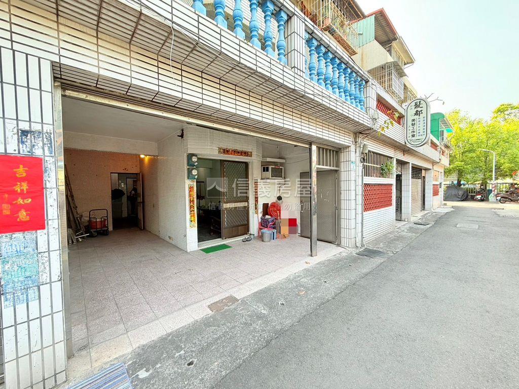 小港飛機路出動入靜美透房屋室內格局與周邊環境