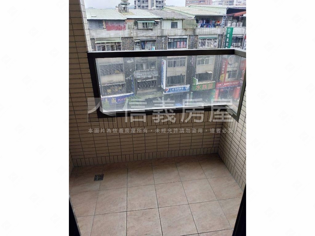近環狀線中和站小套房房屋室內格局與周邊環境