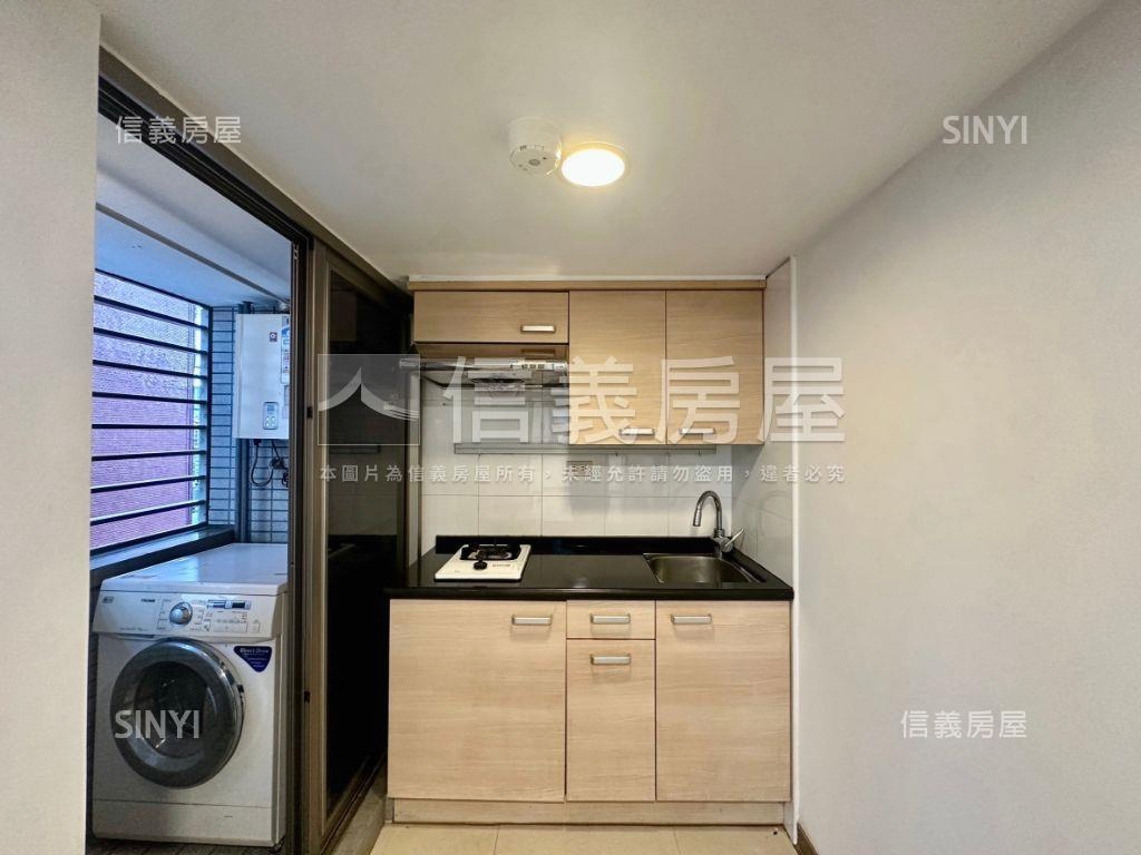 【信義星座】邊間兩面採光房屋室內格局與周邊環境