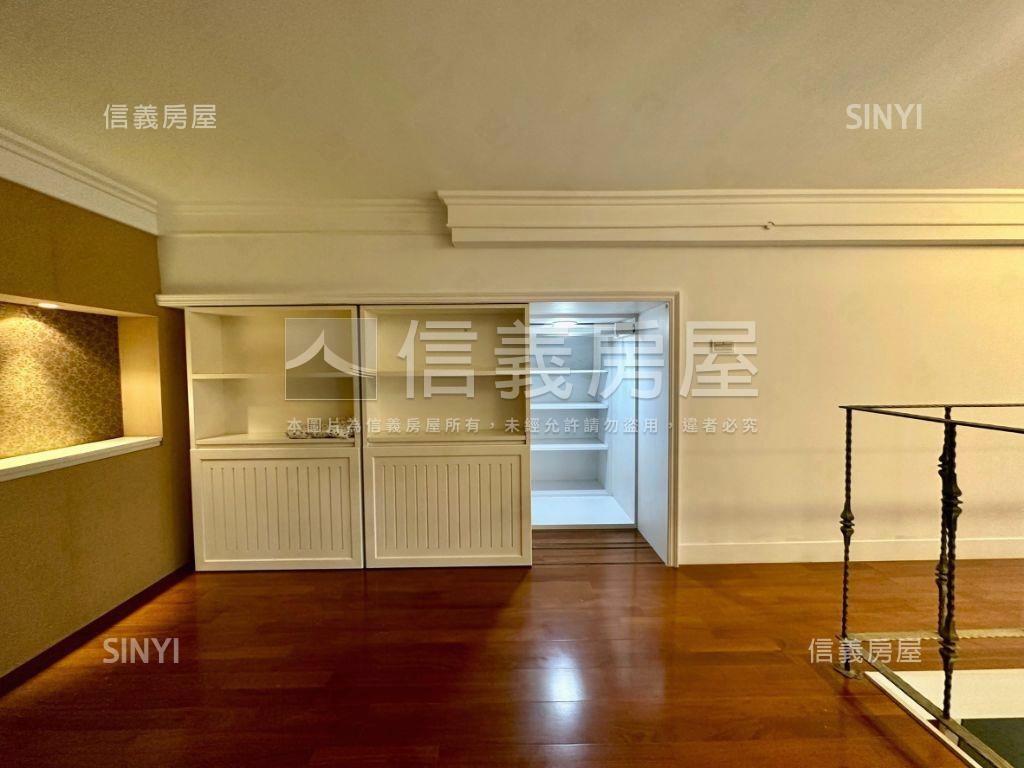 【信義星座】邊間兩面採光房屋室內格局與周邊環境
