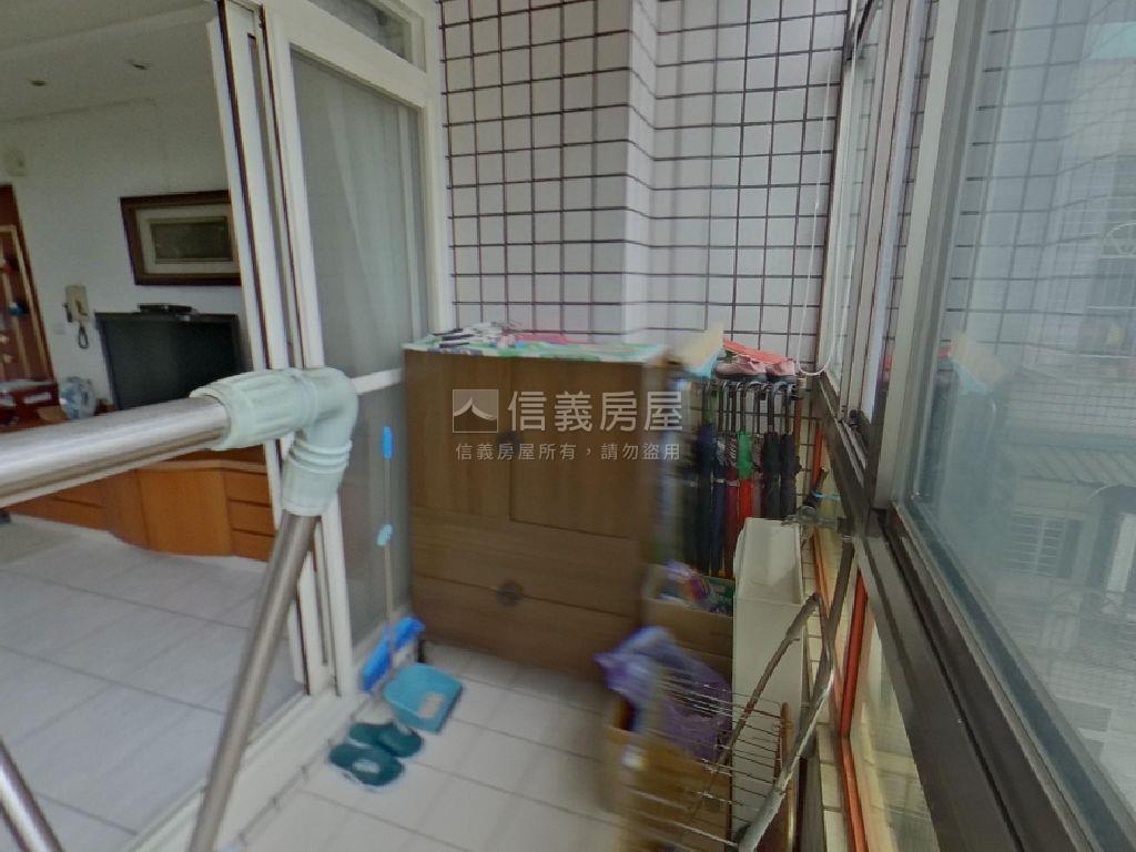 中正花都美景三房房屋室內格局與周邊環境