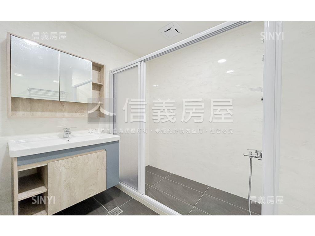 非凡比大四房平車房屋室內格局與周邊環境