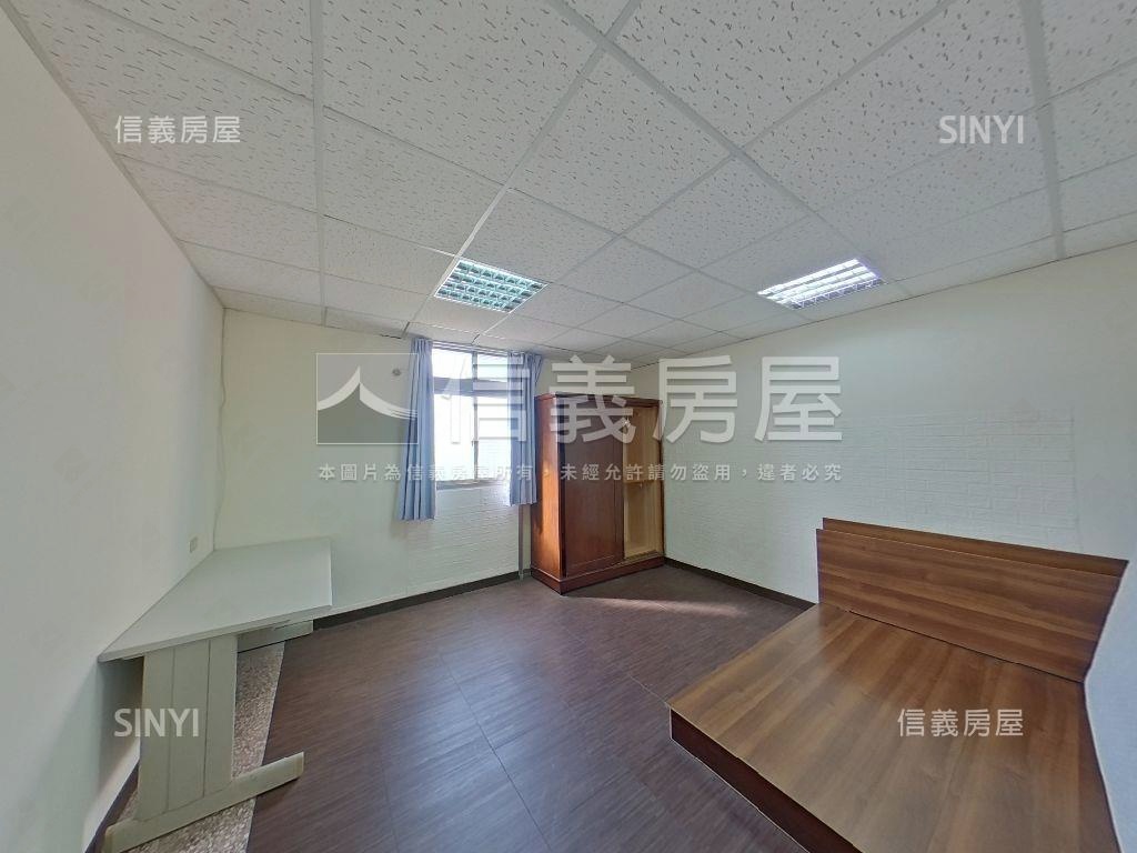 中正路望山觀海極品美寓房屋室內格局與周邊環境