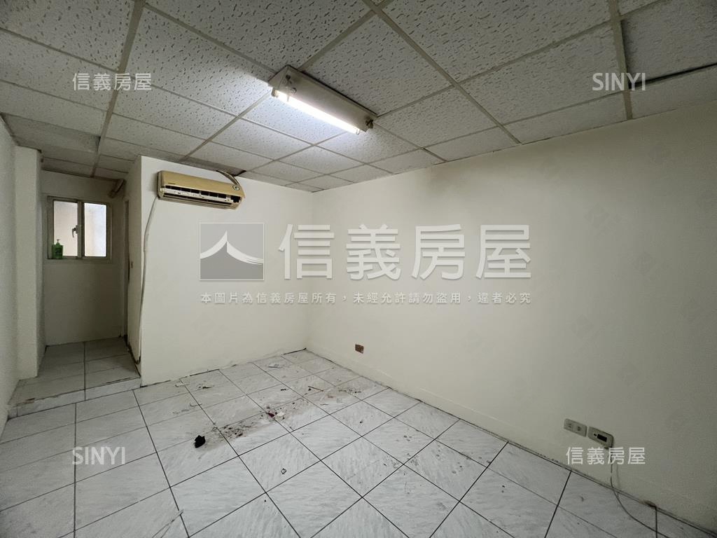［邊間］捷運公寓３樓３房房屋室內格局與周邊環境