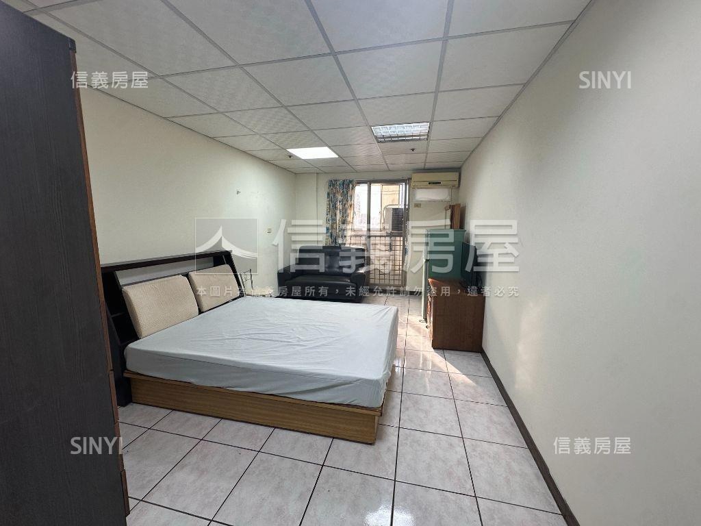甜甜價近台中醫院電梯套房房屋室內格局與周邊環境