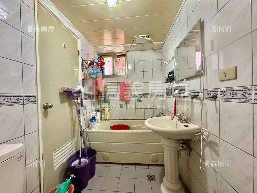 超Ａ潭子低總價電梯三房！房屋室內格局與周邊環境